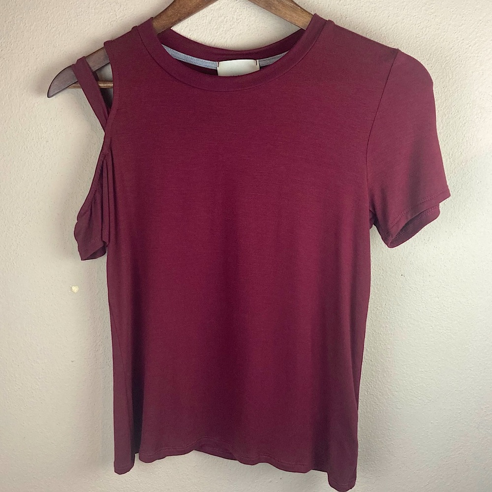 Willow Young Contemporary Top